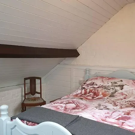 Self Catering - Gardeners *