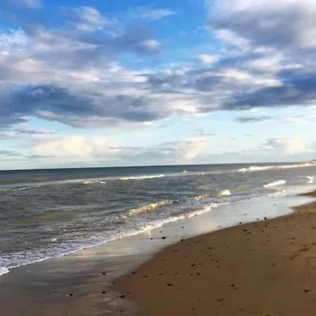 Self Catering - Gardeners *